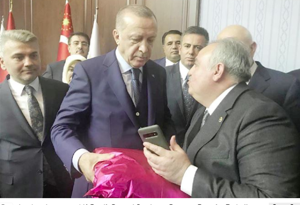 CUMHURBAŞKANI RECEP TAYYİP ERDOĞAN VE AK PARTİ BALIKESİR MİLLETVEKİLİ DR MUSTAFA CANBEY