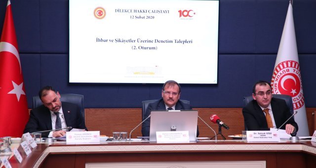 HAKAN ÇAVUŞOĞLU VE DİLEKÇE ÇALIŞTAYI HAKAN ÇAVUŞOĞLU VE DİLEKÇE ÇALIŞTAYI