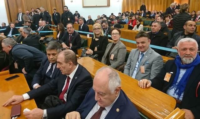 İYİ PARTİ GRUP TOPLANTISI VE BURSA İL BAŞKANI YAHYA BAHADIR İLE YÖNETİM KURULU İYİ PARTİ GRUP TOPLANTISI VE BURSA İL BAŞKANI YAHYA BAHADIR İLE YÖNETİM KURULU