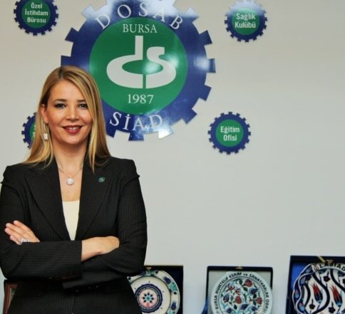 DOSABSİAD BAŞKANI NİLÜFER ÇEVİKEL DOSABSİAD BAŞKANI NİLÜFER ÇEVİKEL