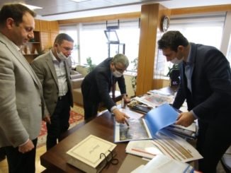 BURSA MiLLETVEKiLi ATiLLA ÖDÜNÇ iMSiAD BAŞKANI MUSTAFA ANDIÇ iBRAHiM CEM OFLAZ KARAYOLLARI BÖLGE MÜDÜRÜ ÖMER GÜZEL