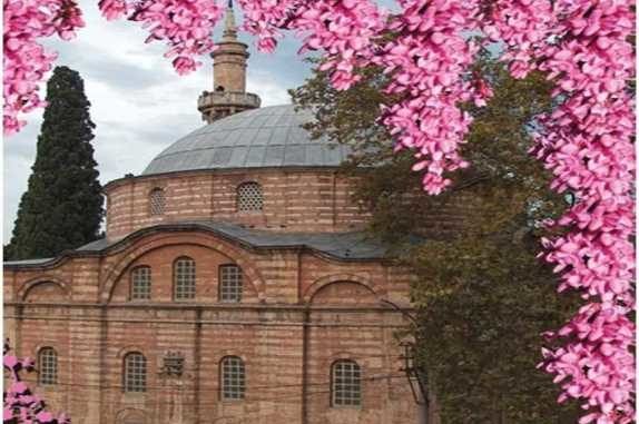 ERGUVAN BAYRAMI UNUTULDU MU ERGUVAN BAYRAMI UNUTULDU MU