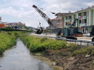 GEMLiK KARSAK DERESi TEMiZLEME ÇALIŞMASI BUSKi AK PARTi BURSA MiLLETVEKiLi ZAFER IŞIK