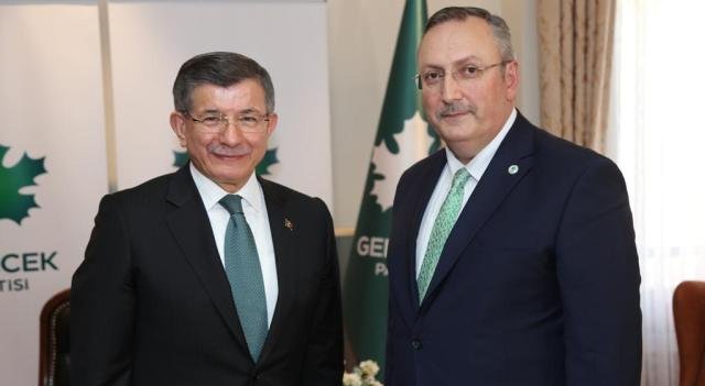 AHMET DAVUTOĞLU VE GELECEK PARTiSi iL BAŞKANI ALPASLAN YILDIZ AHMET DAVUTOĞLU VE GELECEK PARTiSi iL BAŞKANI ALPASLAN YILDIZ
