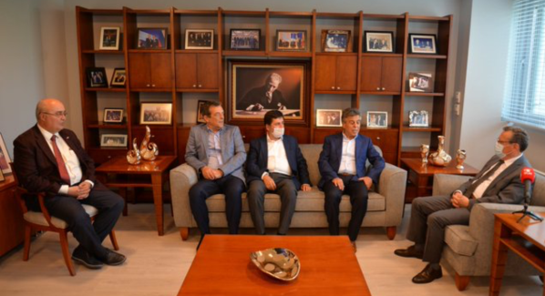 YAZI iÇiN BURSA ULUDAĞ ÜNiVERSiTESi REKTÖRÜ PROF DR AHMKET SAiM KILAVUZ iLK MEDYA ZiYARETiNi OLAYA YAPTI MEHMET ALi iNAN SEMiH VARDARBAŞ AHMET AÇIKEL YAZI iÇiN BURSA ULUDAĞ ÜNiVERSiTESi REKTÖRÜ PROF DR AHMKET SAiM KILAVUZ iLK MEDYA ZiYARETiNi OLAYA YAPTI MEHMET ALi iNAN SEMiH VARDARBAŞ AHMET AÇIKEL