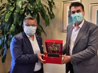AK PARTi YEREL YÖNETiMLER BAŞKAN YARDIMCISI SELiM YAĞCI VE OSMANGAZi BELEDiYE BAŞKANI MUSTAFA DÜNDAR