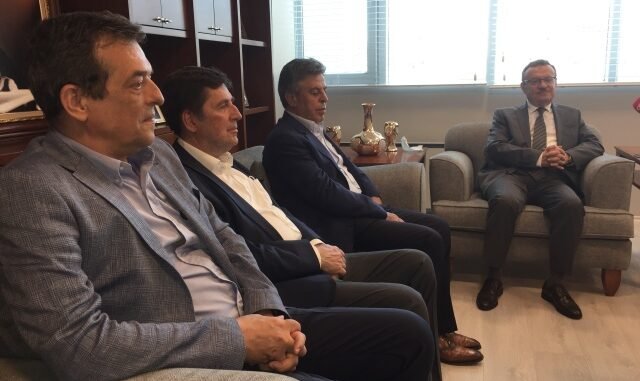 OLAY MEDYA ZiYARETi PROF DR AHMET SAiM KILAVUZ MEHMET AMLi iNAN SEMiH VARDARBAŞ AHMET AÇIKEL OLAY MEDYA ZiYARETi PROF DR AHMET SAiM KILAVUZ MEHMET AMLi iNAN SEMiH VARDARBAŞ AHMET AÇIKEL