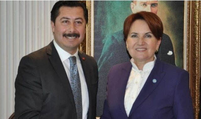 ERCAN ÖZEL VE MERAL AKŞENER ERCAN ÖZEL VE MERAL AKŞENER