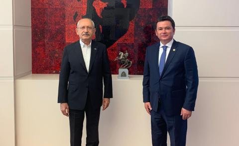 CHP GENEL BASKANI KEMAL KILICDAROGLU VE CHP BURSA MiLLETVEKiLi ERKAN AYDIN CHP GENEL BASKANI KEMAL KILICDAROGLU VE CHP BURSA MiLLETVEKiLi ERKAN AYDIN