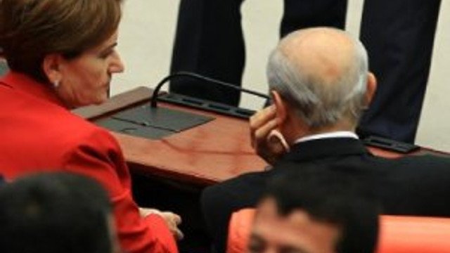 MERAL AKŞENER VE DEVLET BAHÇELi ANKARADA YENi iTTiFAKLAR SENARYOLARI MERAL AKŞENER VE DEVLET BAHÇELi ANKARADA YENi iTTiFAKLAR SENARYOLARI