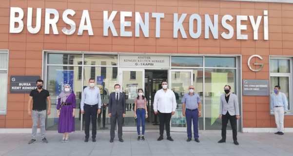AK PARTi BURSA MiLLETVEKiLi AHMET KILIC VE BURSA KENT KONSEYi GENCLiK MECLiSi BASKANI KIVANC CAKILOGLU ZiYARET AK PARTi BURSA MiLLETVEKiLi AHMET KILIC VE BURSA KENT KONSEYi GENCLiK MECLiSi BASKANI KIVANC CAKILOGLU ZiYARET
