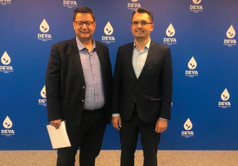 DEVA PARTiSi GENEL BASKAN YARDIMCISI BURAK DALGIN VE DEVA BURSA iL BASKANI SERKAN OZGOZ DEVA PARTiSi GENEL BASKAN YARDIMCISI BURAK DALGIN VE DEVA BURSA iL BASKANI SERKAN OZGOZ