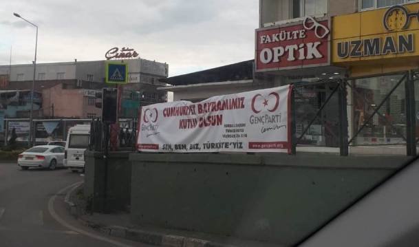 CEM UZAN VE GENC PARTi CUMHURiYET BAYRAMI KUTLAMA PANKARTI CEM UZAN VE GENC PARTi CUMHURiYET BAYRAMI KUTLAMA PANKARTI