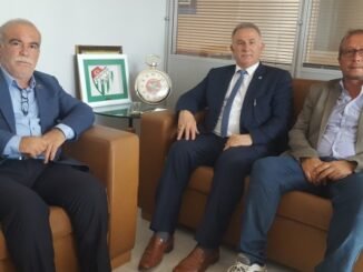 IYI PARTI ORHANELI ILCE BASKANI MUMTAZ ASLAN VEYIS SEVINC HAL L IBRAHIM OZKAN