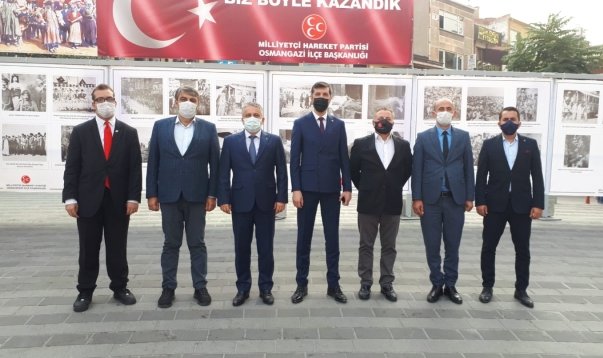 MHP OSMANGAZi CUMHURiYET SERGiSiHNE AK PARTi iL BASKANI AYHAN SALMAN ZiYARETi MHP OSMANGAZi CUMHURiYET SERGiSiHNE AK PARTi iL BASKANI AYHAN SALMAN ZiYARETi