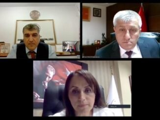 SAGLIK BAKANI FAHRETTIN KOCA ILE BURSA ANKARA DENIZLI IL SAGLIK MUDURKERI VIDEOKONFERANS GORUSMESI