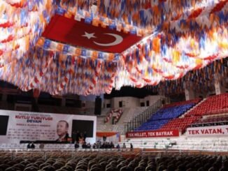 AK PARTI KONGRELERI DURDURULDU
