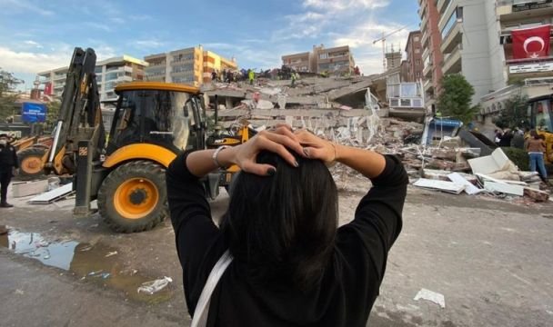 DEPREMIN ACI GERCEGI CURUK BINALAR DEPREMIN ACI GERCEGI CURUK BINALAR