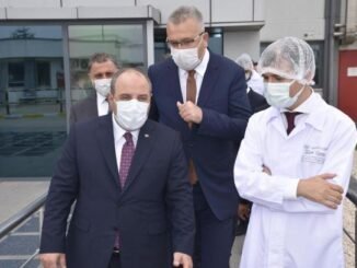 KARACABEY BELEDIYE BASKANI ALI OZKAN VE SANAYI VE TEKNOLOJI BAKANI MUSTAFA VARANK