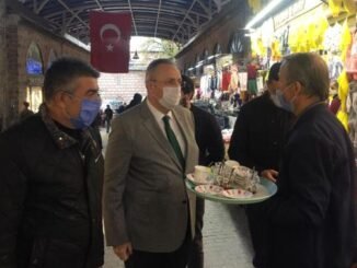 CARSI ZiYARETiNDE SiYASET SOHBETi GELECEK PARTiSi iL BASKANI ALPASLAN YILDIZ