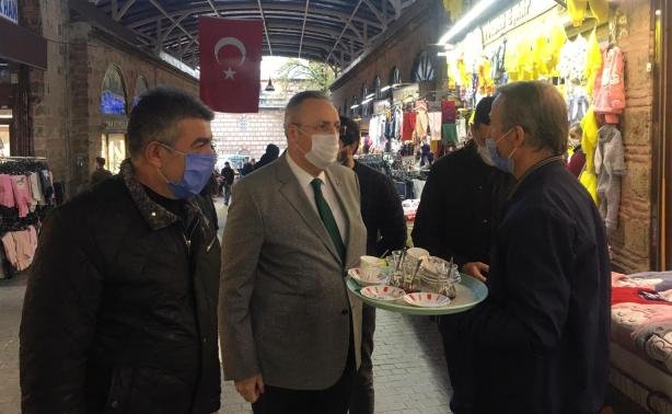CARSI ZiYARETiNDE SiYASET SOHBETi GELECEK PARTiSi iL BASKANI ALPASLAN YILDIZ CARSI ZiYARETiNDE SiYASET SOHBETi GELECEK PARTiSi iL BASKANI ALPASLAN YILDIZ
