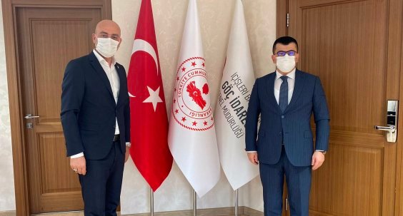 ZAFER ISIK VE GOC iDARESi GENEL MUDURU SAVAS UNLU ZAFER ISIK VE GOC iDARESi GENEL MUDURU SAVAS UNLU