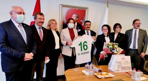 MERAL AKSENER VE BURSA EKiBi MERAL AKSENER VE BURSA EKiBi