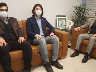 ANADOLU GENCLiK DERNEGi BURSA SUBESi BASKANI HAMZA GURSEL ABDULKADiR OZBAS ENES MALiK DURSUN