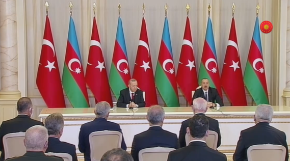 CUMHURBASKANI RECEP TAYYiP ERDOGAN VE AZERBAYCAN CUMHURBASKANI iLHAM ALiYEV BASIN TOPLANTISI BAYRAKLAR CUMHURBASKANI RECEP TAYYiP ERDOGAN VE AZERBAYCAN CUMHURBASKANI iLHAM ALiYEV BASIN TOPLANTISI BAYRAKLAR