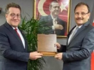 HAKAN CAVUSOGLU VE ALI MOLLASALIH