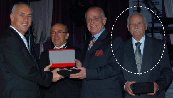 YAZI iCiN GONEN CAKMAKCI VEFAT ETTi YAZI iCiN GONEN CAKMAKCI VEFAT ETTi