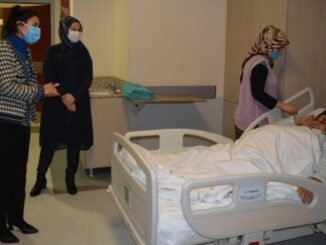 AK PARTI MUDANYA ILCE BASKANI INCI SOGUTLU YILBASI GECESI HASTANE ZIYARETI
