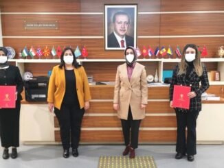AK PARTi iLCE KADIN KOLLARI KARACABEY VE HARMANCIK ATAMASI