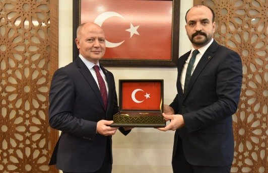 MHP iL BASKANI CiHANGiR KALKANCI AK PARTi iL BASKANI DAVUT GURKAN ZiYARETi MHP iL BASKANI CiHANGiR KALKANCI AK PARTi iL BASKANI DAVUT GURKAN ZiYARETi
