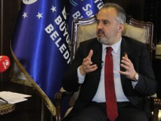 YAZI ICIN BUYUKSEHIR BELEDIYE BASKANI ALINUR AKTAS