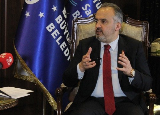 YAZI ICIN BUYUKSEHIR BELEDIUE BASKANI ALINUR AKTAS YAZI ICIN BUYUKSEHIR BELEDIUE BASKANI ALINUR AKTAS