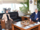 AK PARTi BURSA MiLLETVEKiLi ViLDAN YILMAZ GUREL VE TSEK BASKANI BENDEVi PALANDOKEN