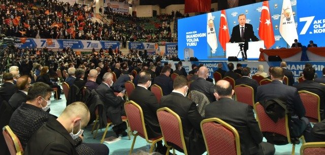 CUMHURBASKANI RECEP TAYYiP ERDOGAN VE AK PARTi iL KONGRESi
