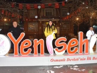 YENISEHIR BELEDIYE BASKANI DAVUT AYDIN VE BIBER LOGO