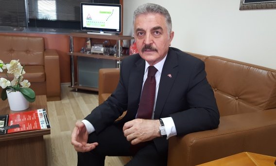MHP GENEL SEKRETERi iSMET BUYUKATAMAN MHP GENEL SEKRETERi iSMET BUYUKATAMAN