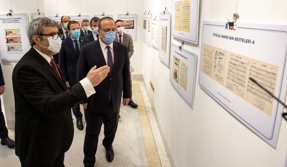 5 MEHMET AKiF VE iSTiKLAL MARŞI 100 YAŞINDA SERGiSi, MURAT KUTER, VALi YAKUP CANBOLAT