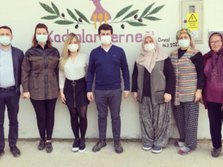 CHP IL BASKAN YARDIMCISI BARAN GUNES ESI ILAY GUNES CHP ORHANGAZI ILCE BASKANI ENDER TEKE