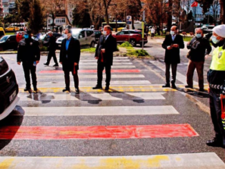 MUDANYA KAYMAKAMI FAiK OKTAY SOZER VE YAYA ONCELiGi TRAFiK KAMPANYASI