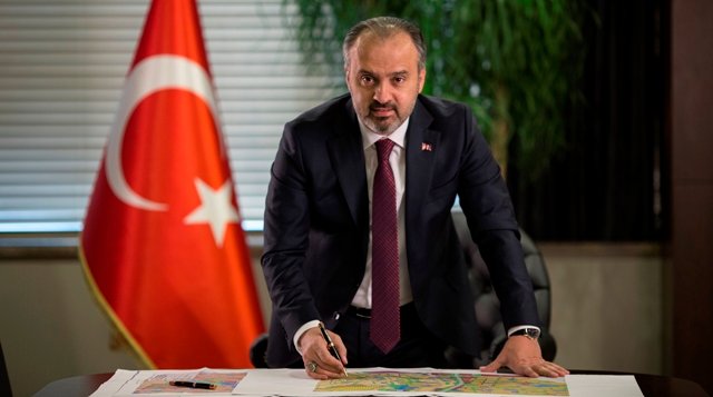 ALINUR AKTAS ALINUR AKTAS