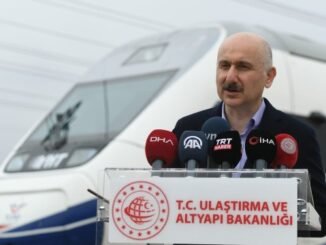 ULASTIRMA BAKANI ADIL KARAISMAILOGLU