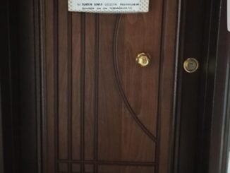 BAYRAM SEKERI VE KAPI