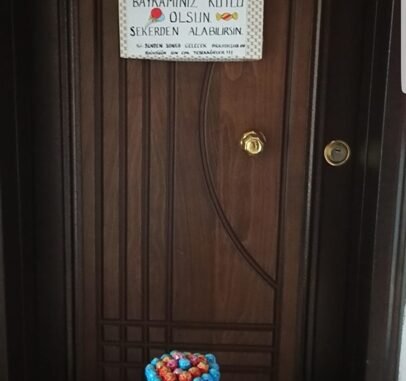 BAYRAM SEKERI VE KAPI BAYRAM SEKERI VE KAPI