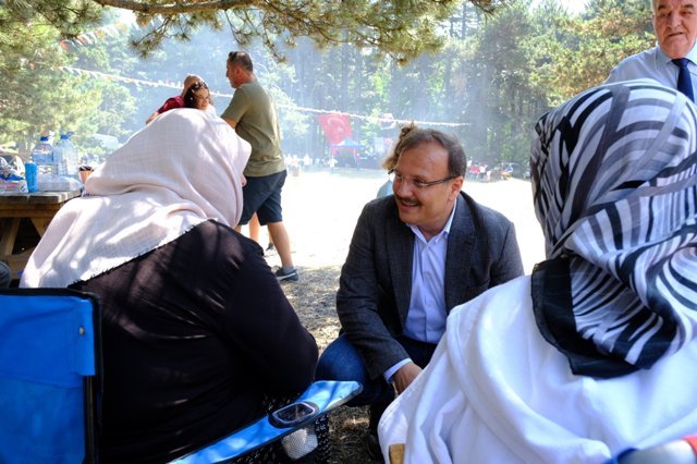 TBMM iNSAN HAKLARI iNCELEME KOMiSYONU BASKANI HAKAN CAVUSOGLU TBMM iNSAN HAKLARI iNCELEME KOMiSYONU BASKANI HAKAN CAVUSOGLU