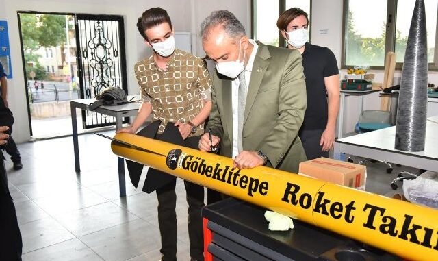 GOBEKLITEPE ROKETI VE ALINUR AKRAS GOBEKLITEPE ROKETI VE ALINUR AKRAS