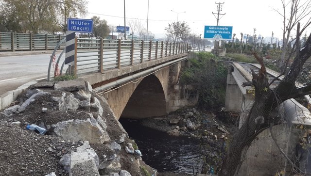 GECiT KOPRUSU MUDANYA YOLU NiLUFER DERESi GECiT KOPRUSU MUDANYA YOLU NiLUFER DERESi